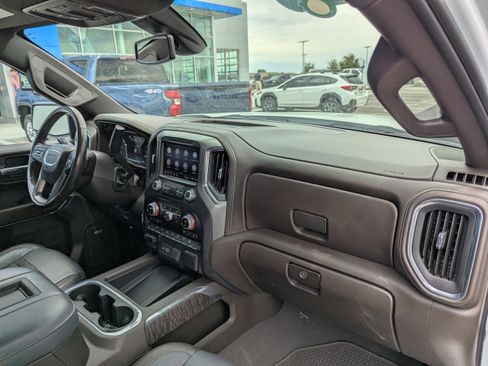 Certified 2022 GMC Sierra 1500 Denali w/ Driver Alert Package II AWD/4WD image 42