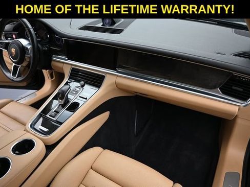 Used 2017 Porsche Panamera 4 AWD/4WD image 47
