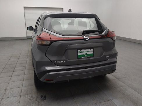 Used 2021 Nissan Kicks SV FWD image 6