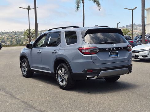 New 2026 Honda Pilot EX-L image 9