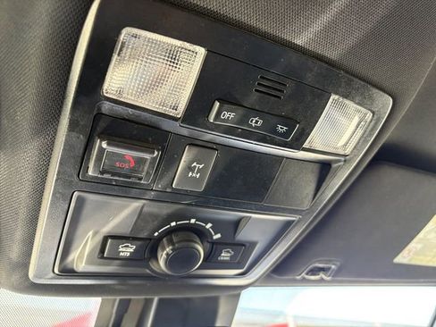 Used 2021 Toyota Tacoma TRD Off-Road w/ Technology Package AWD/4WD image 25