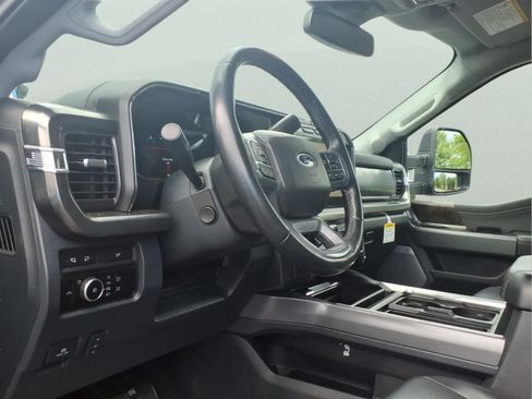 Used 2024 Ford F250 Lariat AWD/4WD image 14