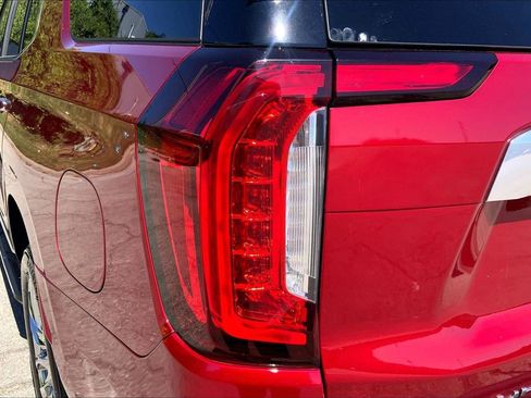 Used 2021 GMC Yukon Denali AWD/4WD image 29