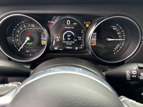 Used 2023 Jeep Wrangler Unlimited Sahara w/ Cold Weather Group image 10