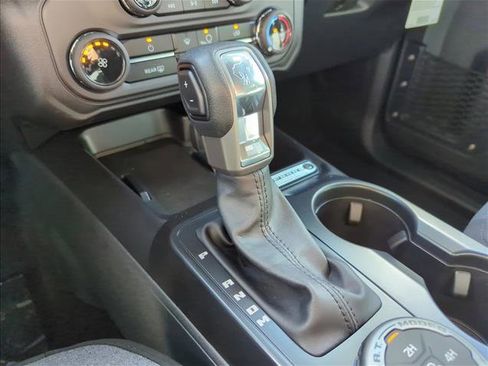 New 2025 Ford Bronco Base image 14