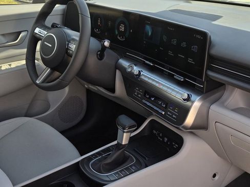 New 2026 Hyundai Kona SEL Sport FWD image 7