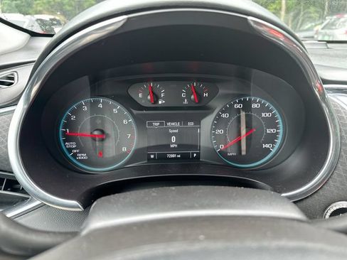 Used 2020 Chevrolet Malibu LT FWD image 13
