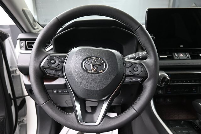 Used 2025 Toyota RAV4 Limited w/ Weather Package AWD/4WD image 23