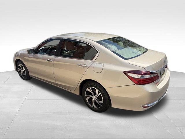 Used 2017 Honda Accord LX image 28
