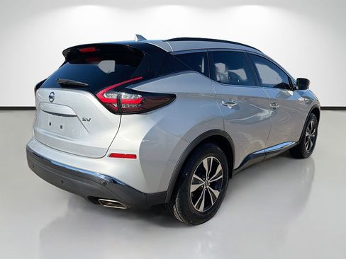 Used 2020 Nissan Murano SV image 3