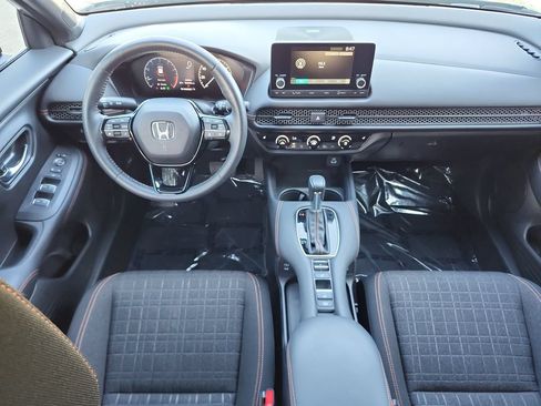 Used 2024 Honda HR-V Sport image 18