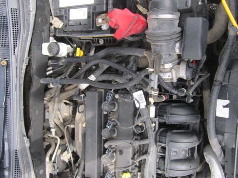 Used 2012 Ford Fusion S image 7