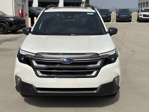 New 2026 Subaru Forester Premium AWD/4WD image 2