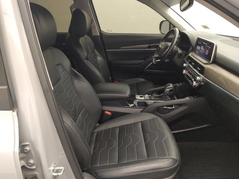 Used 2022 Kia Telluride SX w/ SX Prestige Package image 21