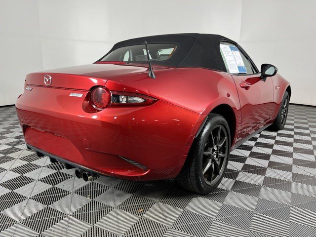 Used 2016 MAZDA MX-5 Miata Sport RWD image 8