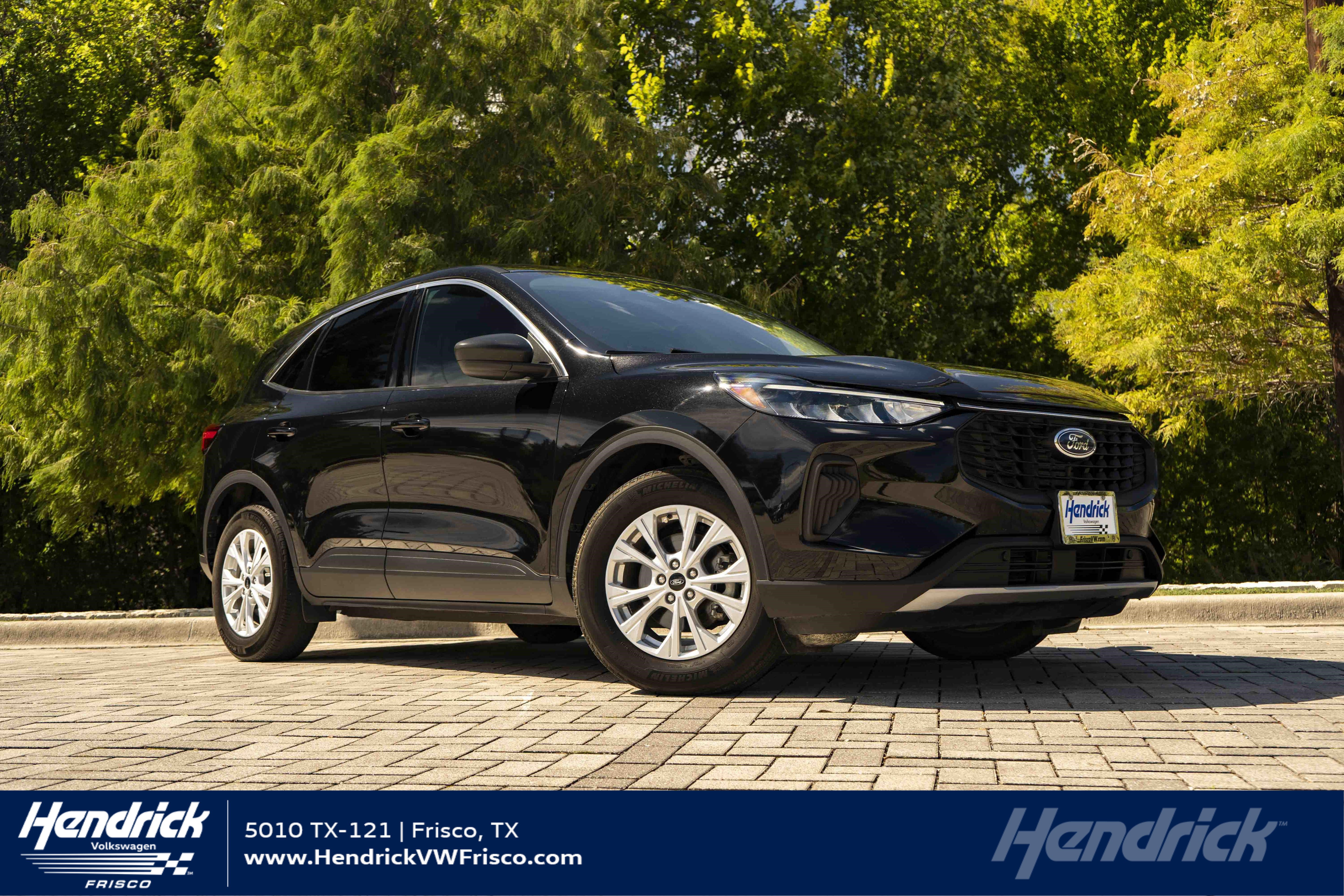 Used 2023 Ford Escape Active FWD image 1