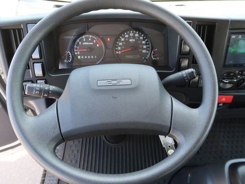 Used 2025 Chevrolet Low Cab Forward RWD image 22