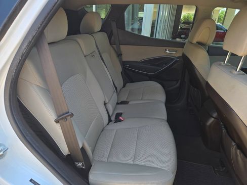 Used 2017 Hyundai Santa Fe Sport FWD image 25