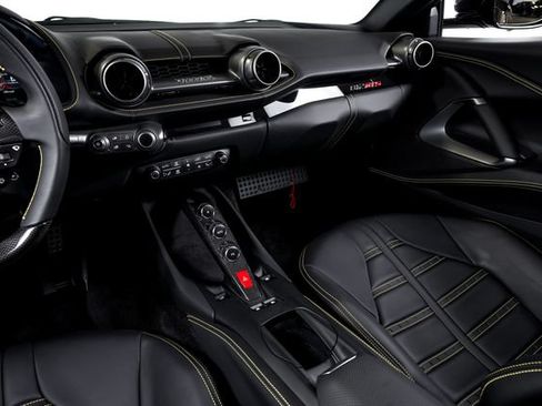 Certified 2022 Ferrari 812 GTS RWD image 28
