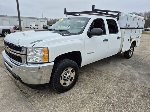 Used 2012 Chevrolet Silverado 2500 W/T image 3