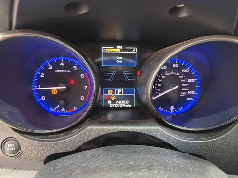 Used 2018 Subaru Outback 2.5i Premium image 10