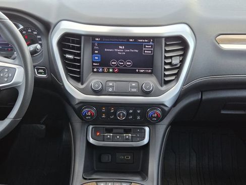 Used 2021 GMC Acadia SLE w/ Driver Convenience Package FWD image 19