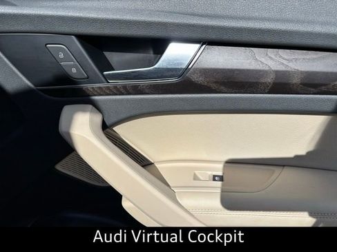 Used 2020 Audi Q5 2.0T Premium Plus w/ Premium Plus Package image 23