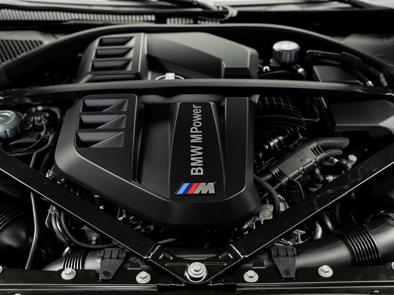 Used 2021 BMW M4 Coupe w/ M Carbon Exterior Package RWD image 64