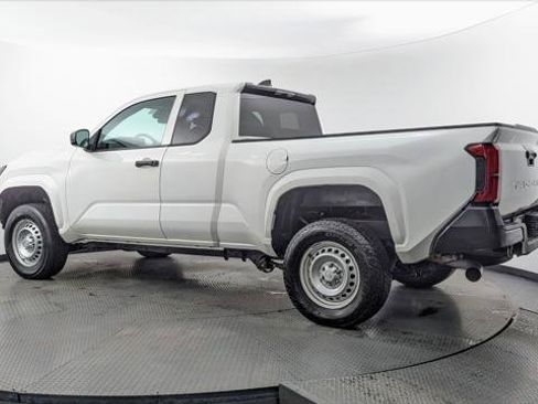 Used 2024 Toyota Tacoma SR RWD image 6