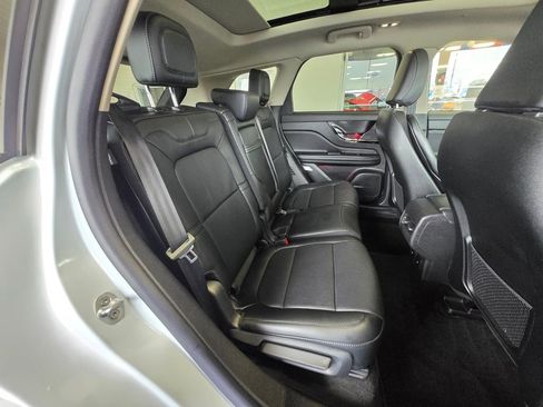 Used 2025 Lincoln Corsair Reserve w/ Jet Appearance Package image 24