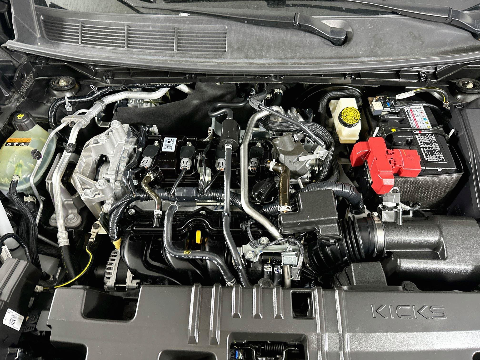 Used 2025 Nissan Kicks S FWD image 31