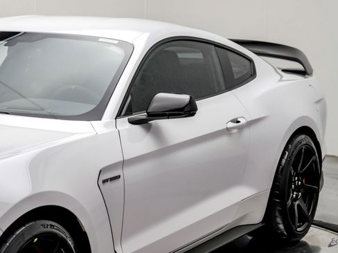 Used 2016 Ford Mustang Shelby GT350R w/ GT350R Equipment Group 920A image 28