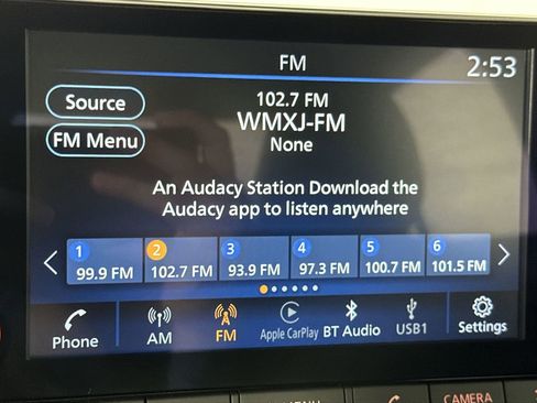 Used 2023 Nissan Sentra SV image 16