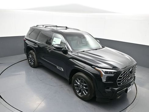 New 2025 Toyota Sequoia Platinum image 38