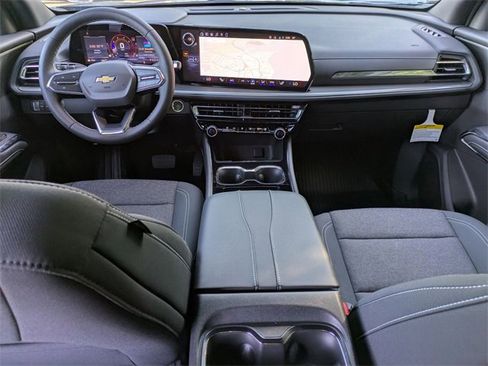 Certified 2026 Chevrolet Traverse LT w/ Driver Confidence Package image 23