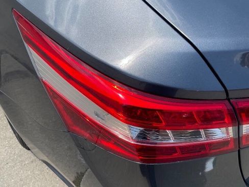 Used 2013 Toyota Avalon Limited image 22