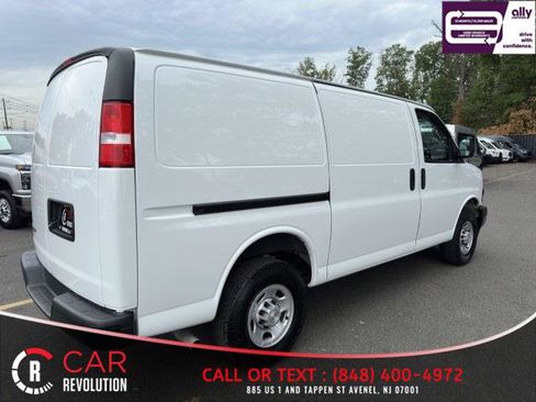 Used 2023 Chevrolet Express 2500 w/ Driver Convenience Package image 8