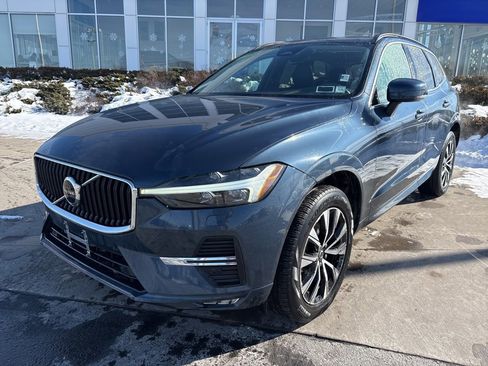 Certified 2023 Volvo XC60 B5 Core w/ Climate Package image 2