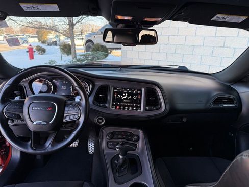 Used 2023 Dodge Challenger GT w/ Plus Package image 12