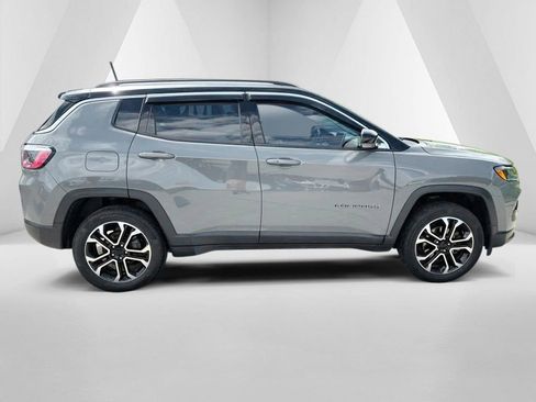 Used 2022 Jeep Compass Limited AWD/4WD image 8
