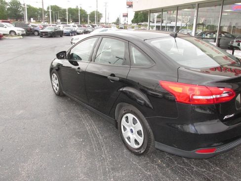 Used 2016 Ford Focus S image 29