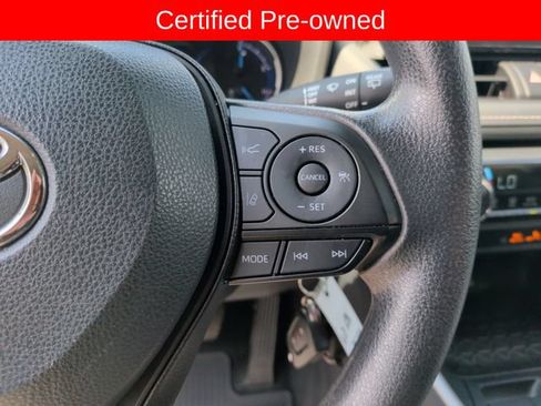 Certified 2025 Toyota RAV4 LE AWD/4WD image 15