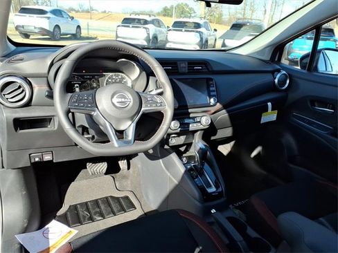 New 2025 Nissan Versa SR image 9