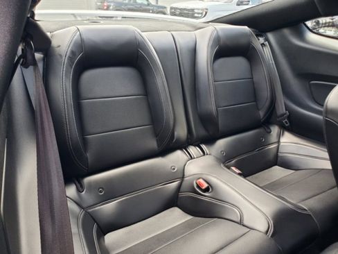 Certified 2019 Ford Mustang GT Premium w/ GT Performance Package image 27
