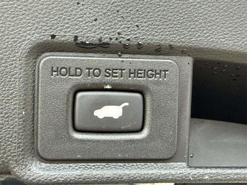 Certified 2023 Acura RDX w/ Technology Package image 9