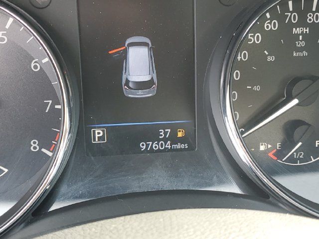 Used 2020 Nissan Rogue S FWD image 19