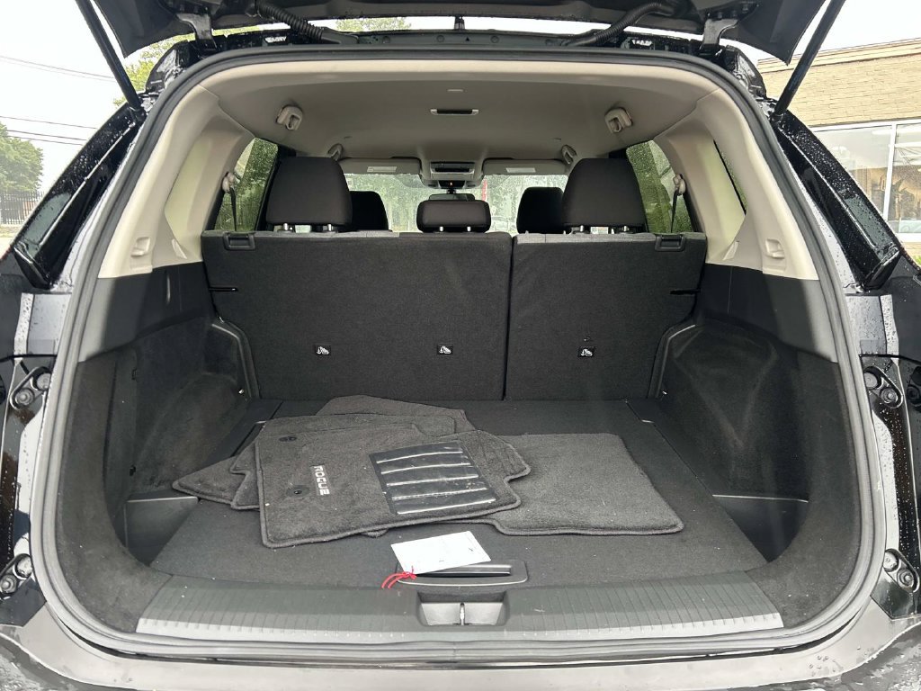 Certified 2023 Nissan Rogue SV AWD/4WD image 11
