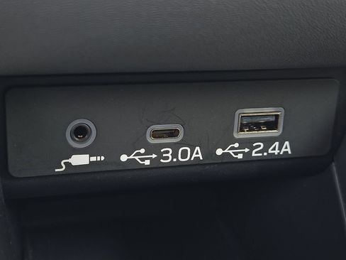 Certified 2025 Subaru Outback Premium AWD/4WD image 16