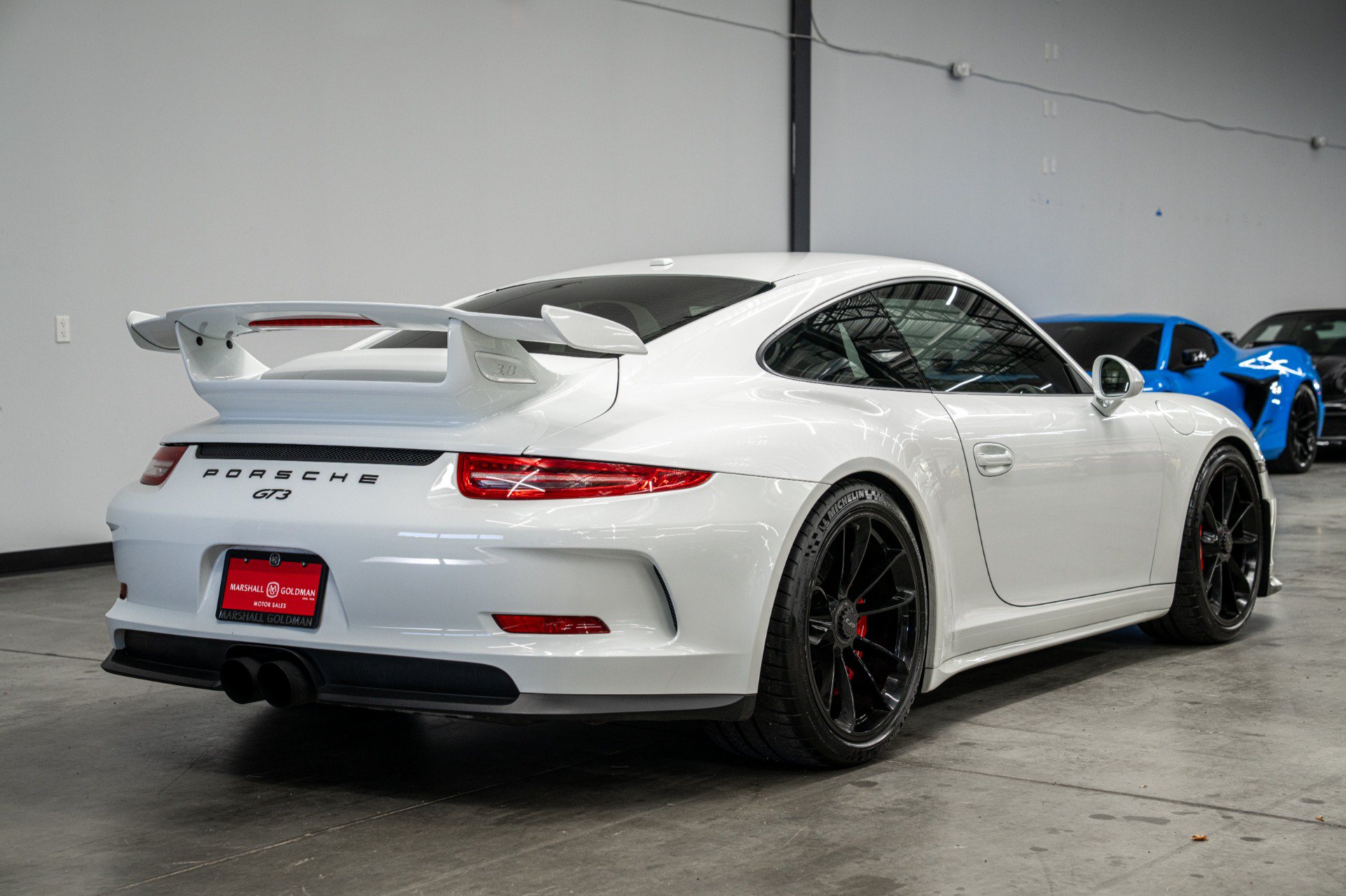 Used 2015 Porsche 911 GT3 RWD image 8