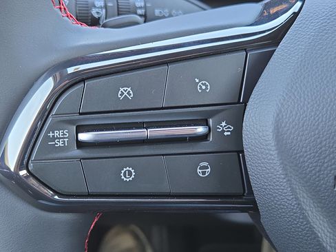 New 2026 Chevrolet Traverse RS image 26